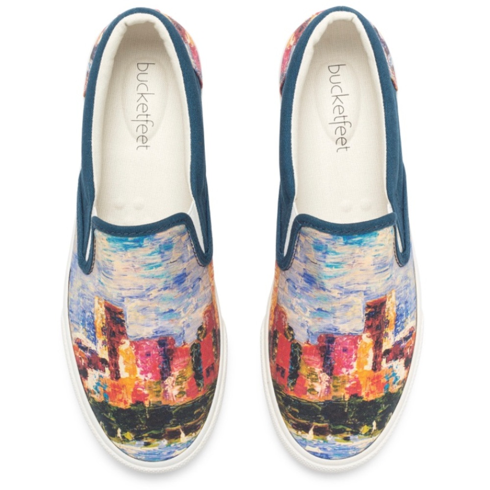 Bucketfeet. Chicago Skyline!